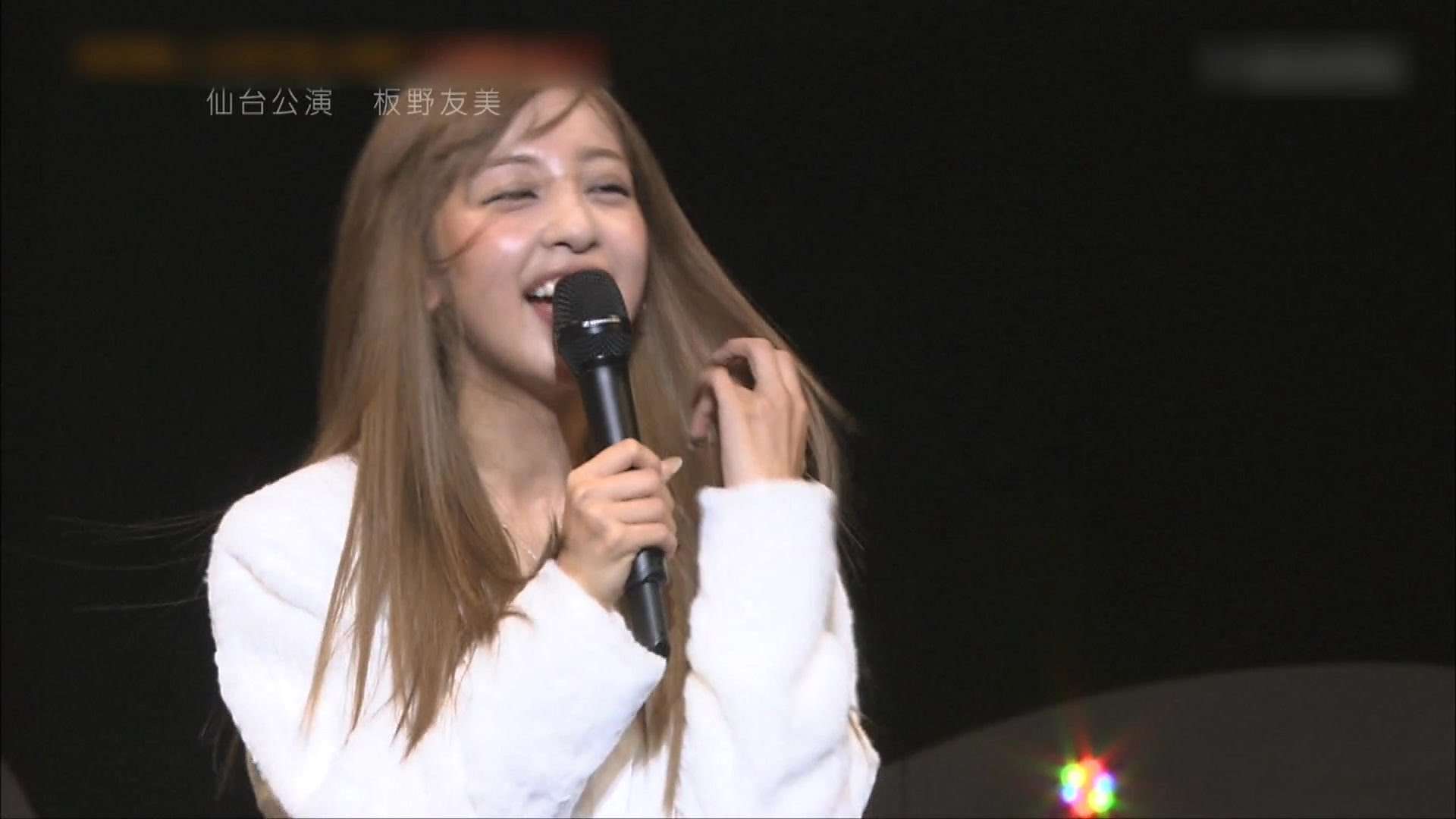 【放送事故】 板野友美 「少女A」 LIVE生歌で大事故　3回歌い直しさせる AKB48 Itano Tomomi 中森明菜 - YouTube