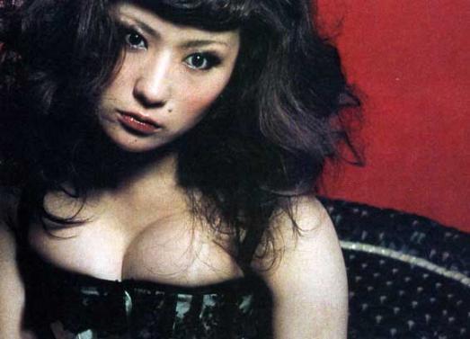 椎名林檎、ミュージック・ジャケット大賞2015で大賞を受賞