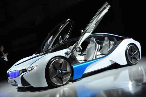 宇宙からやってきた？　超絶カッコイイBMWコンセプトカー #bmw : ギズモード・ジャパン