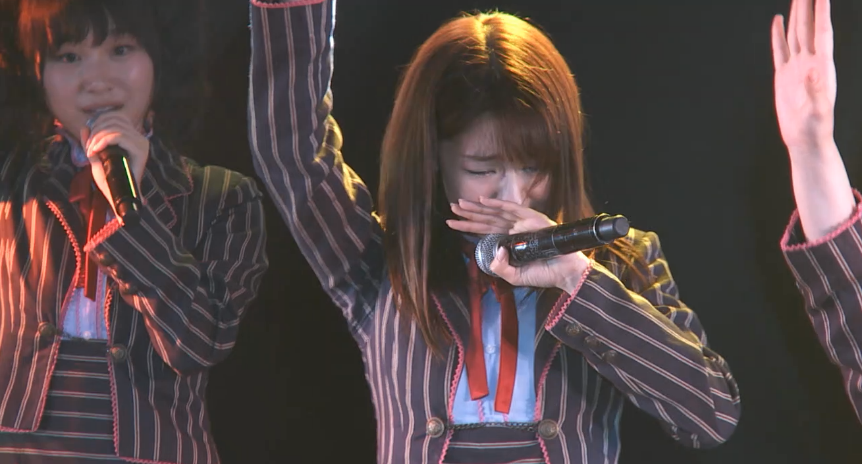 AKB48柏木由紀が6月22日ステージ上で「号泣」もネットからの同情なし、飛び交う辛辣な声