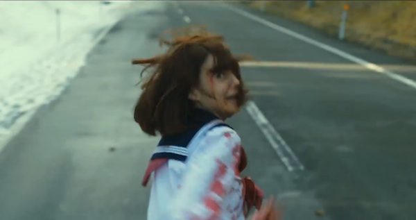 篠田麻里子の絶叫顔&アクション写真が公開 映画『リアル鬼ごっこ』