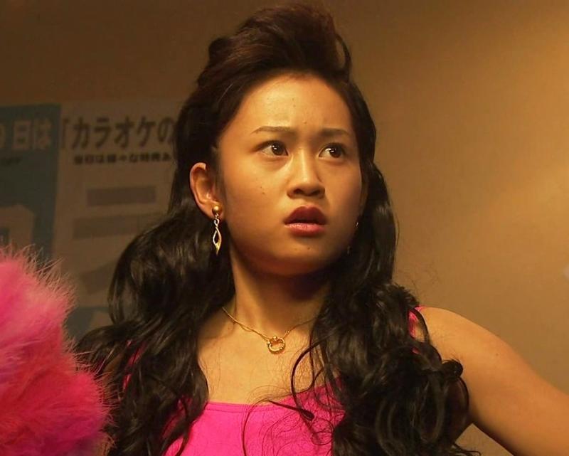 佐々木希、ボディコン姿披露「トサカ大変だった」　唐沢寿明が絶賛