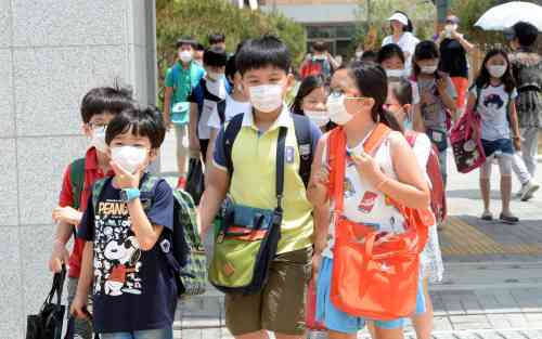 MERS(中東呼吸器症候群) 韓国で初の死者、三次感染者確認。外務省が渡航注意情報も