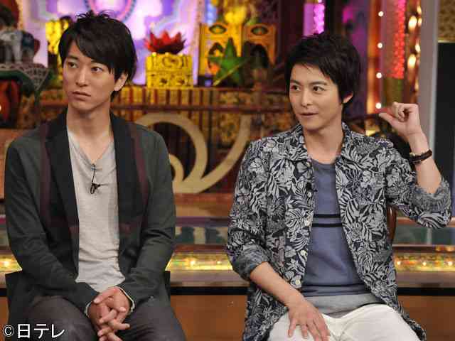 小池徹平“ガチ壁ドン”される「いきなりオッパイ触らされて金要求」。ムキムキの腹筋も話題に