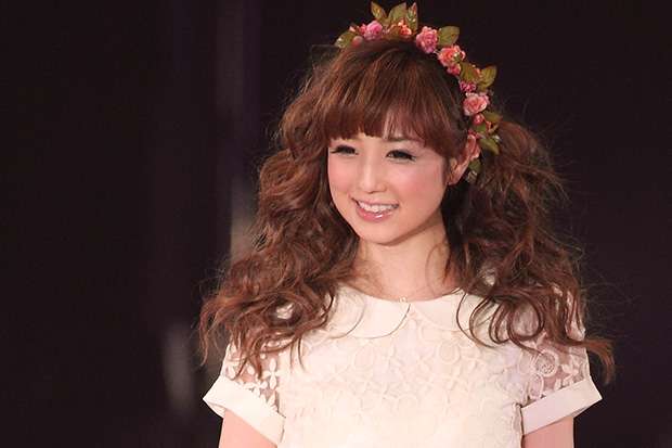 小倉優子 夫婦関係がうまくいっていないかのような発言繰り返す - ライブドアニュース