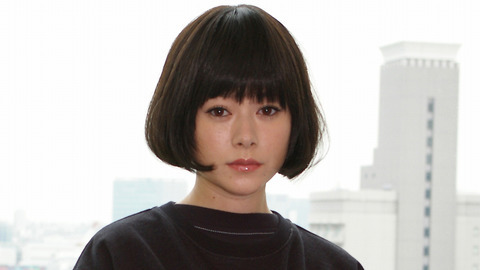 真木よう子の変顔が「ガチ」だと話題に