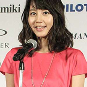 堀北真希、『まっしろ』以降の活動ピンチ！CM終了＆主演舞台チケット売れ残りの悲劇