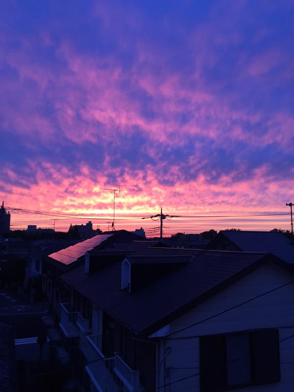 美しい？不気味？6月9日関東地方を中心に広い範囲でまた夕焼けの色が違うとネットで話題に