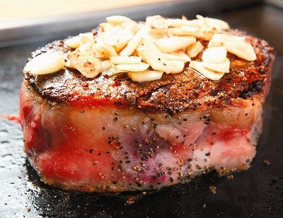 ひたすら「肉の画像」を貼るトピ。