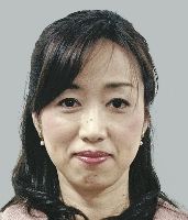 選挙ポスターをフォトショで修正し過ぎの釈量子さん (´・ω・｀)