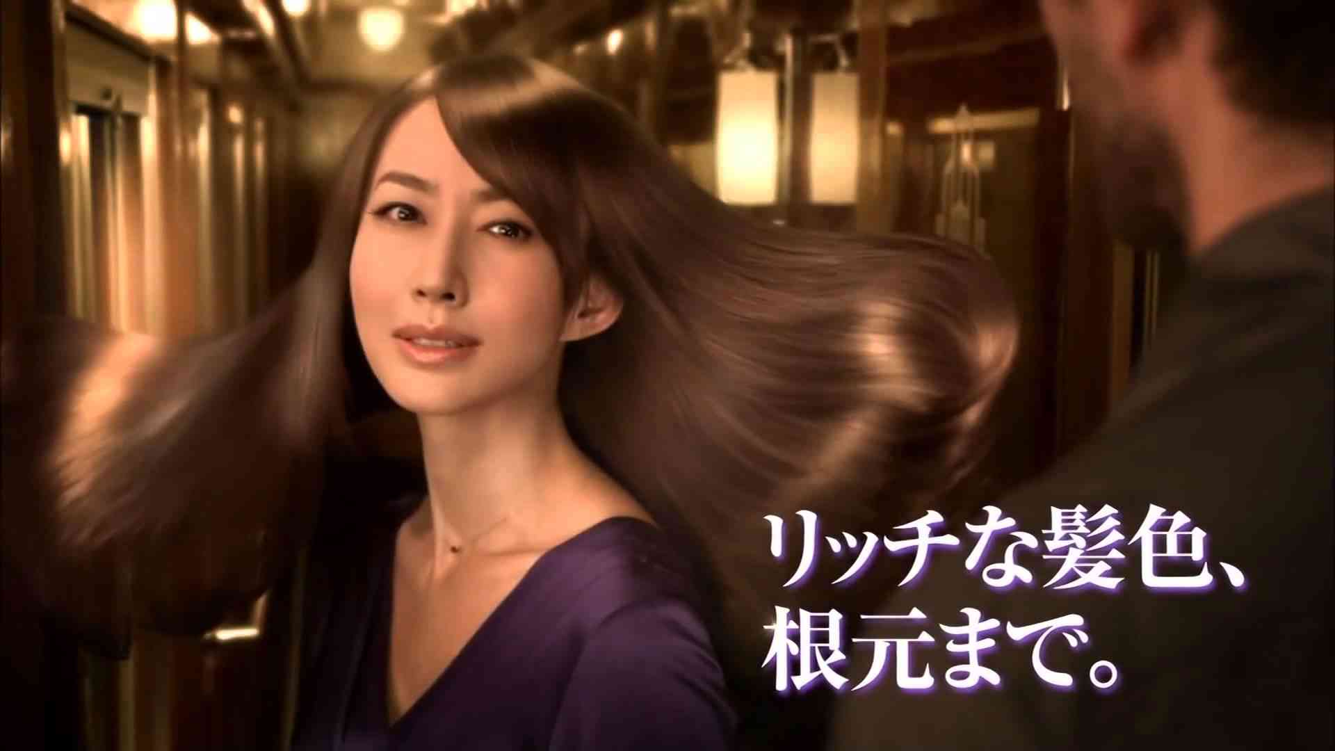 化け物か⁉と思う位若さを保ってる芸能人は？