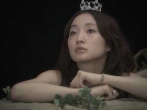 安藤裕子 / さみしがり屋の言葉達 - YouTube