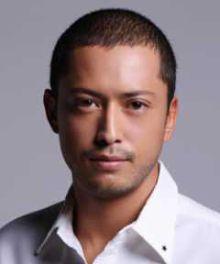 なるか？キムタク超え 佐藤健主演「天皇の料理番」視聴率がグングンアップ！