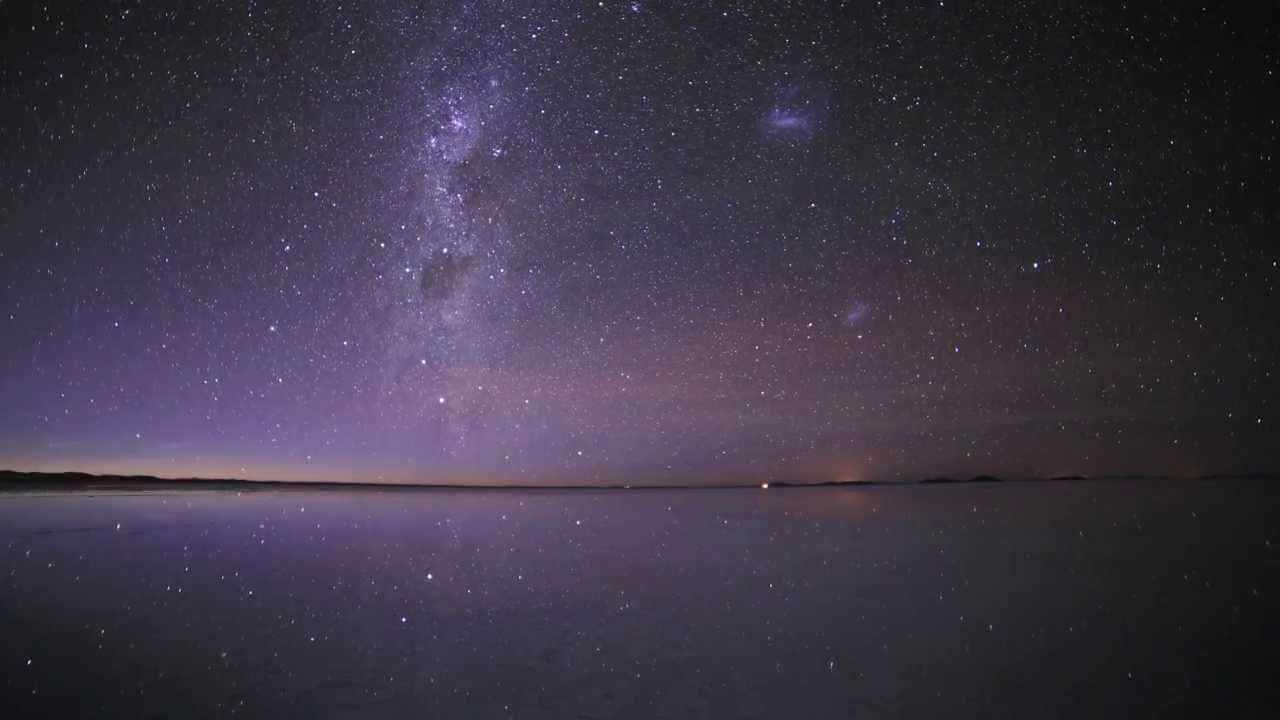 vol14 ウユニ塩湖に映る天の川が美しい - YouTube