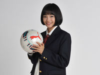 【サッカー】選手権大会10代目応援マネージャーは広瀬すずに決定！歴代応援マネージャー まとめ - NAVER まとめ