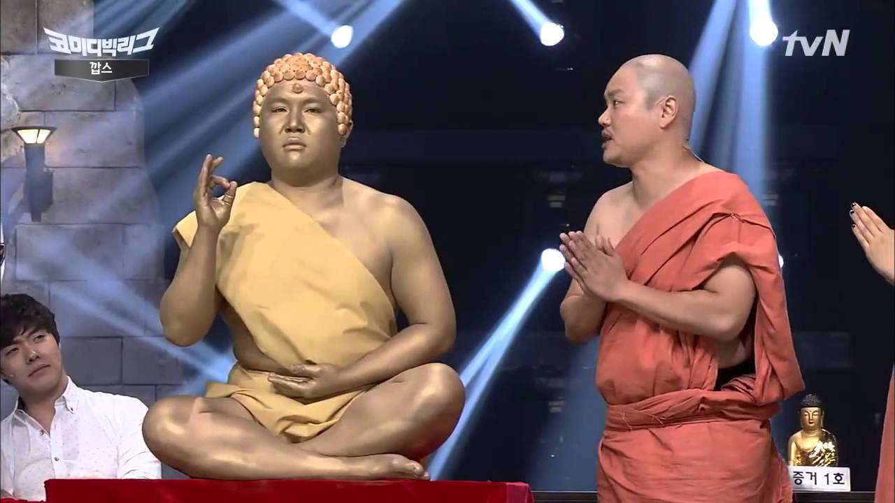 ชาวพุทธสะดุ้ง! รายการตลกเกาหลีล้อเลียนเป็นพระไทย อ้างเป็นติ่งบิ๊กแบง   Postjung com - YouTube