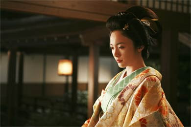 「現代日本設定」以外の衣装が似合う俳優さん