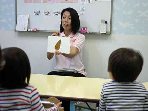 お子さんを知育教室に通わせていらっしゃったママさん。