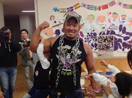 男性の筋肉画像