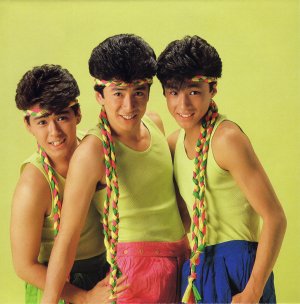 3ショットの画像を貼っていくトピ