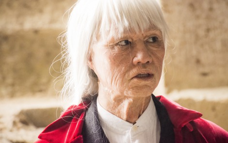 斎藤工、特殊メイクで老爺に変身　『リアル鬼ごっこ』にシークレット出演 | ORICON STYLE