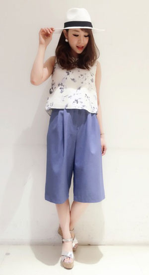 パンツ派 夏のデート服