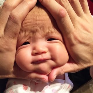 赤ちゃんおにぎりを真似してみた→「かわいそうだ」と炎上