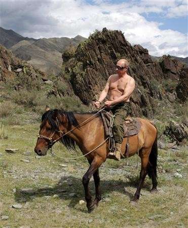プーチンかよ！ダウンタウン・松本人志がガチムチすぎて怖いwww