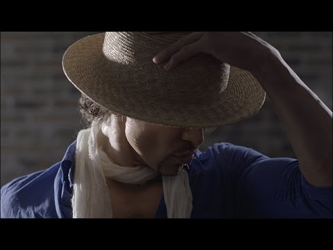 【カール】スペシャルムービー ～実写版カールおじさん登場～ - YouTube