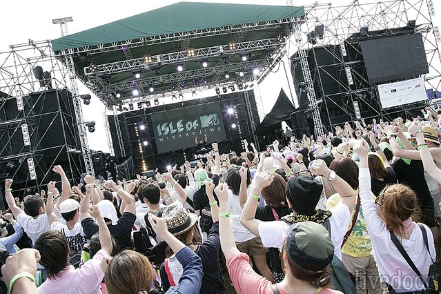 野外ライブに行く時の注意