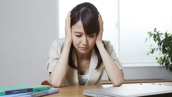 領収書を5時間探したら「その熱意が見たかった」胸ポケットから出してきた上司にネットから多数の批判