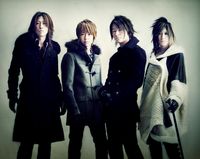 ファンが心配で開演を遅らせる！GLAYはみんな『いい人』だった。 - NAVER まとめ