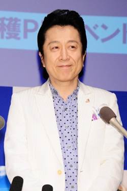 あなたの周りの夫婦はどんな理由で離婚しましたか？