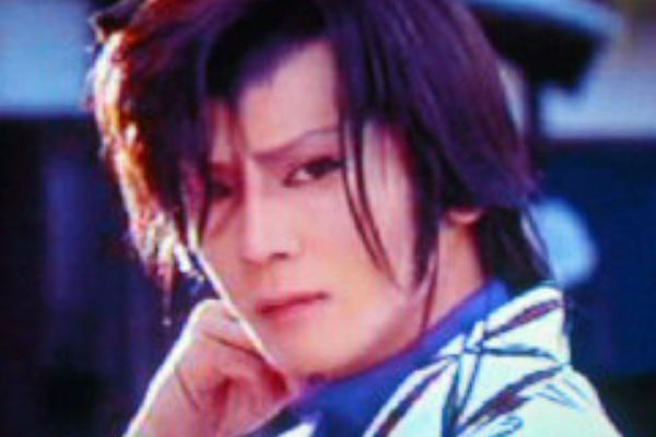 「現代日本設定」以外の衣装が似合う俳優さん