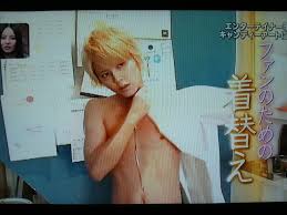 男性の筋肉画像