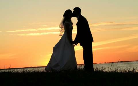 もしあなたが男性だったら女性と結婚したいと思いますか？