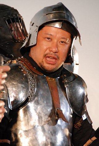コスプレが似合う芸能人は、誰ですか？