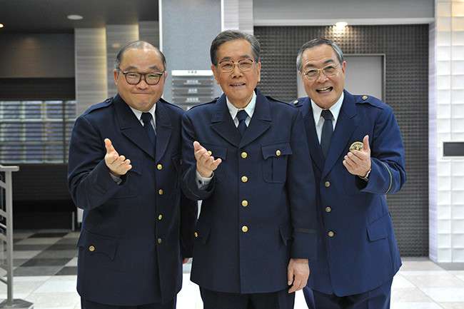 3ショットの画像を貼っていくトピ