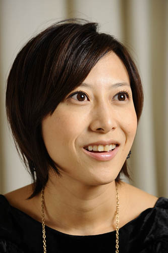 一青窈、結婚式にサプライズ登場「ハナミズキ」生歌プレゼント！
