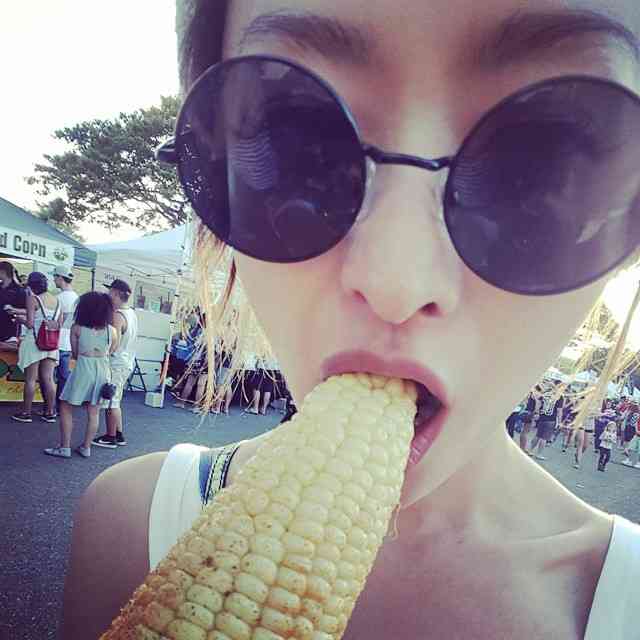 山田優、バッチリ谷間の写った涼しげな姿に反響