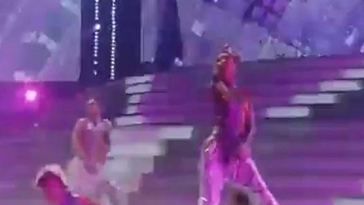 Ayumi hamasaki  Rollin+ Sparkle next level AT 09 - Video Dailymotion