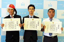 「♪鳥くん」命がけ救助　沖合でおぼれた女性　3人に感謝状【千葉】