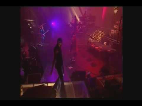 Prince - Let's Go Crazy (Live) - Rave Un2 The Year 2000 - YouTube