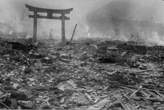 今日8月9日は70回目の長崎原爆の日です。