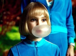 5年間ガムを噛み続けた女性、あごが開かず大規模手術へ「こんな事になるなんて…」