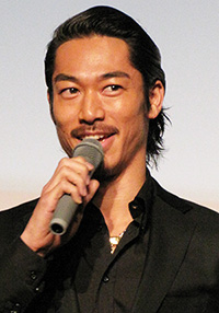 役者歴10年を迎えるEXILE・AKIRA、『HEAT』の大根演技に“子役以下”の指摘「もうセリフを減らすしか…」