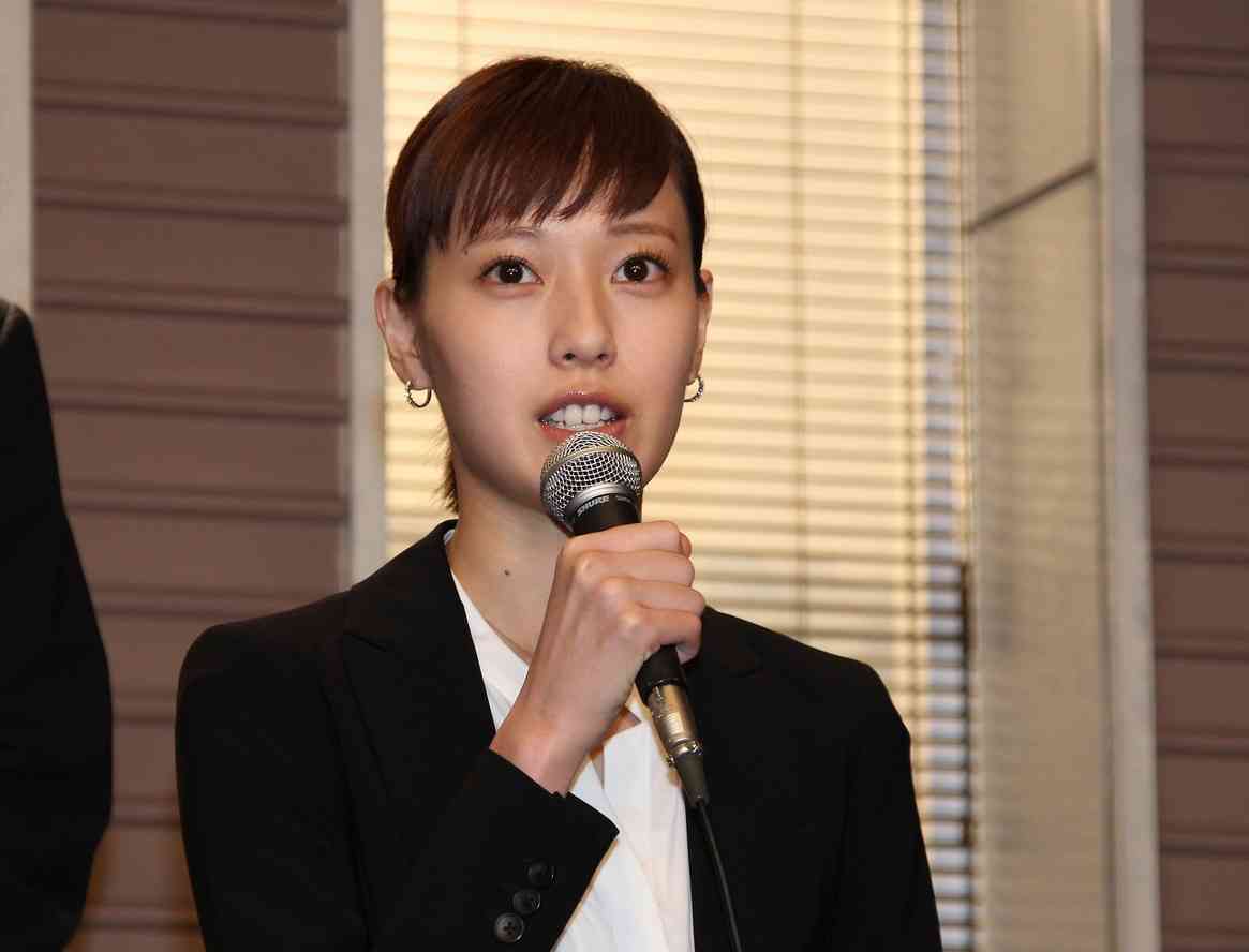 堤真一、戸田恵梨香を“警戒”「この人が機嫌悪くなると現場が進まない」