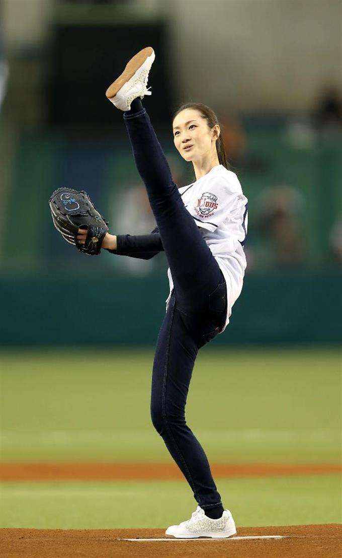 超人・荒川静香がスゴすぎる！出産直後にフィギュア再開、育児、連盟副会長を完璧にこなす