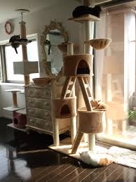 コテハンを有名人にして、ブレないコメントをするトピ