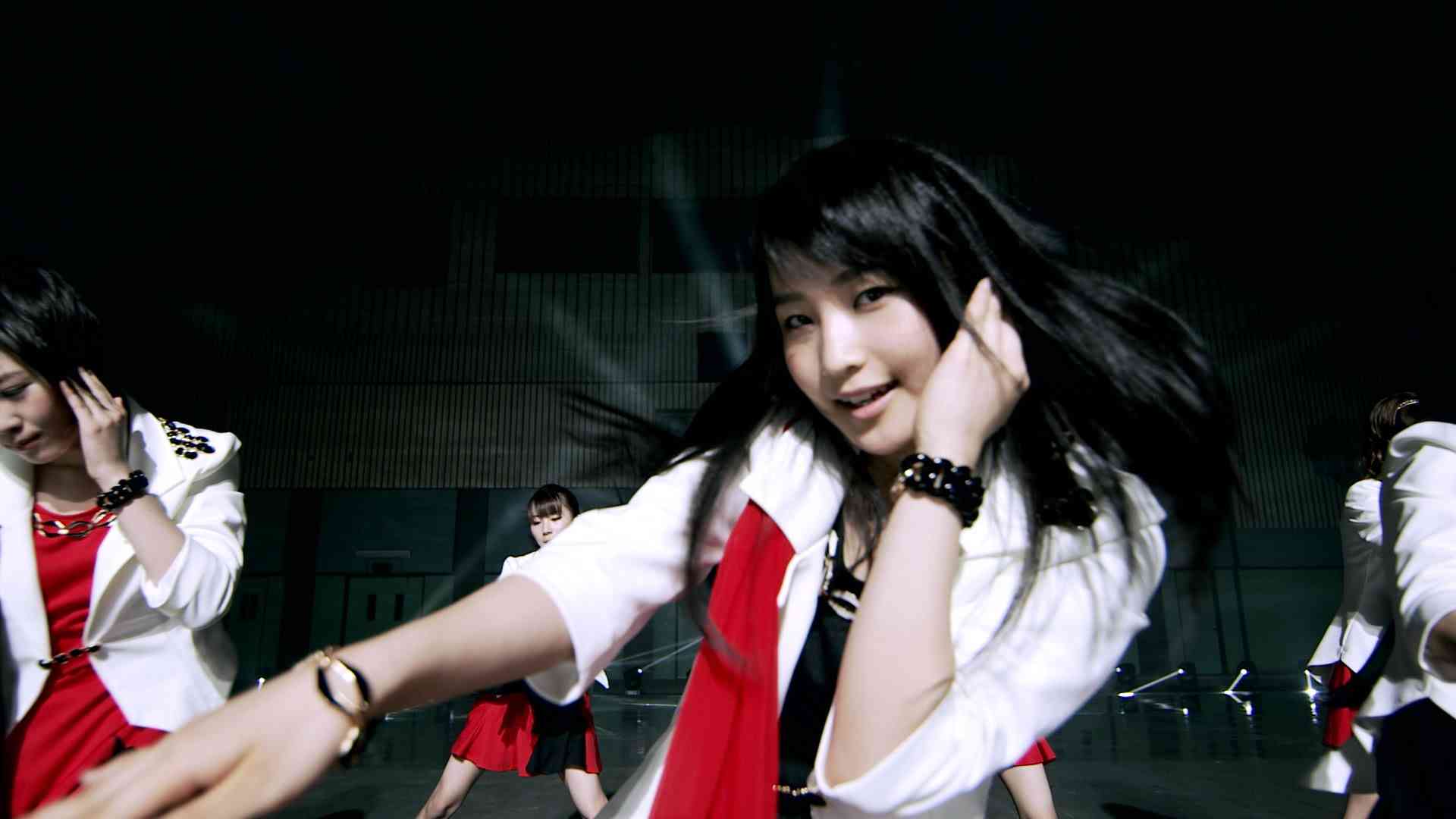 モーニング娘。'14 『TIKI BUN』(Promotion Ver.) - YouTube